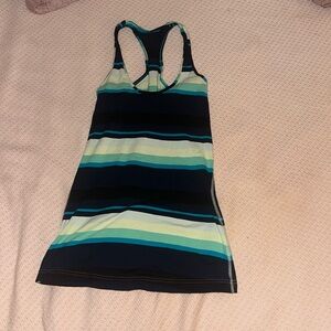 Lulu lemon tank top size 4